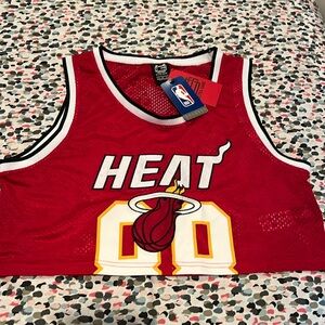 NWT Miami Heat cropped jersey - official NBA stores by Ultra Game